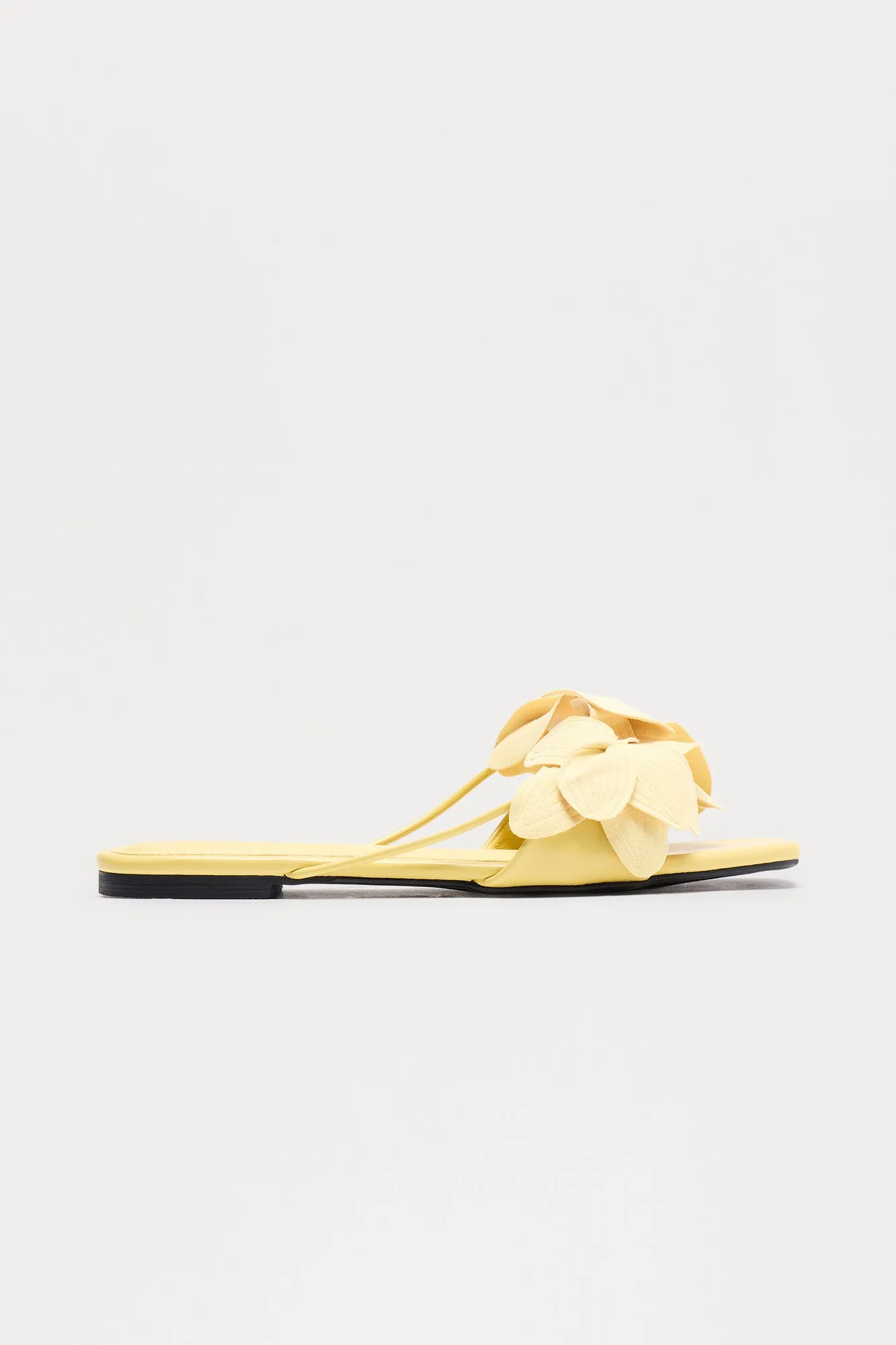 Ariyah Floral Sandals - Butter Yellow