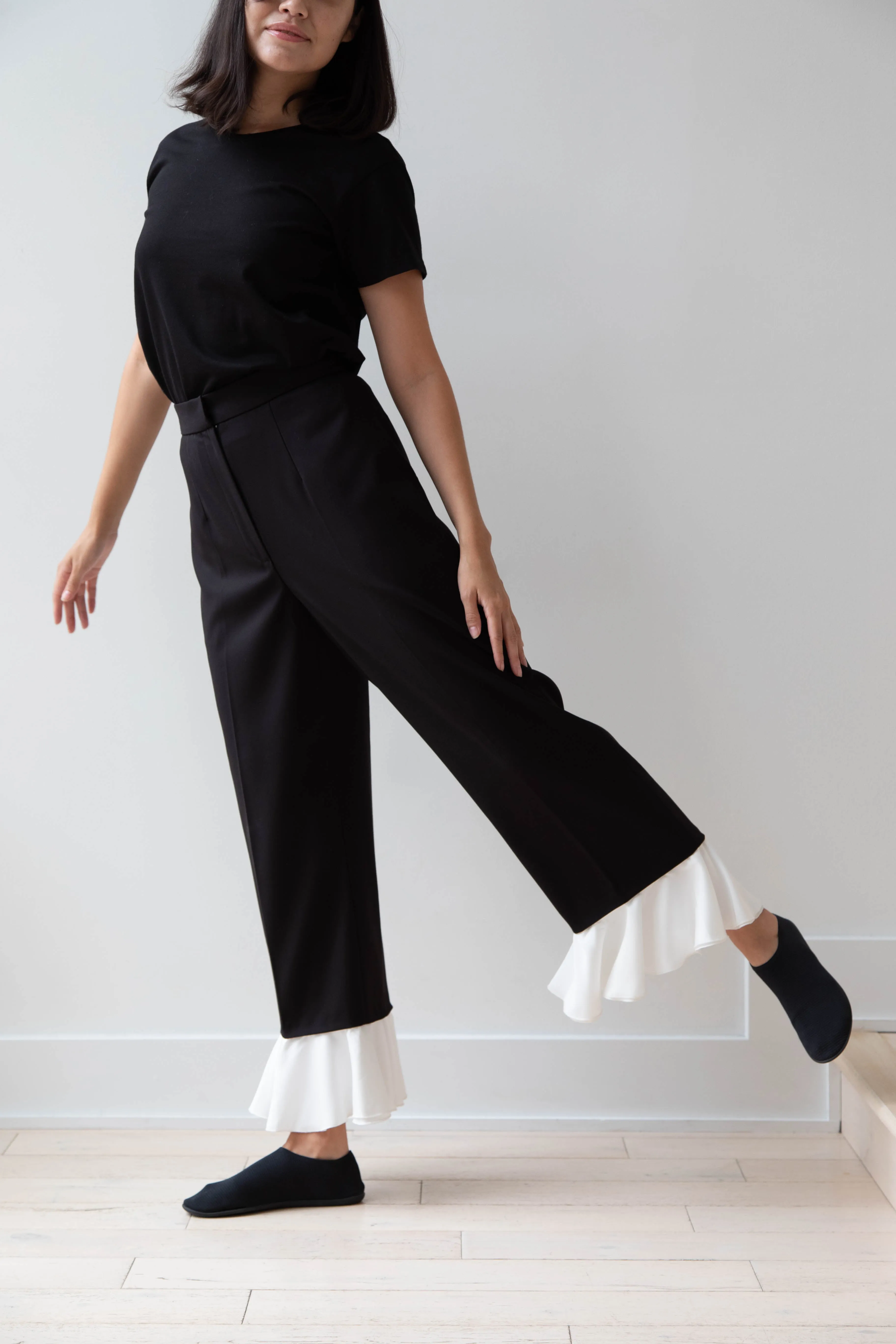 Delegan | Mateo Pants in Black