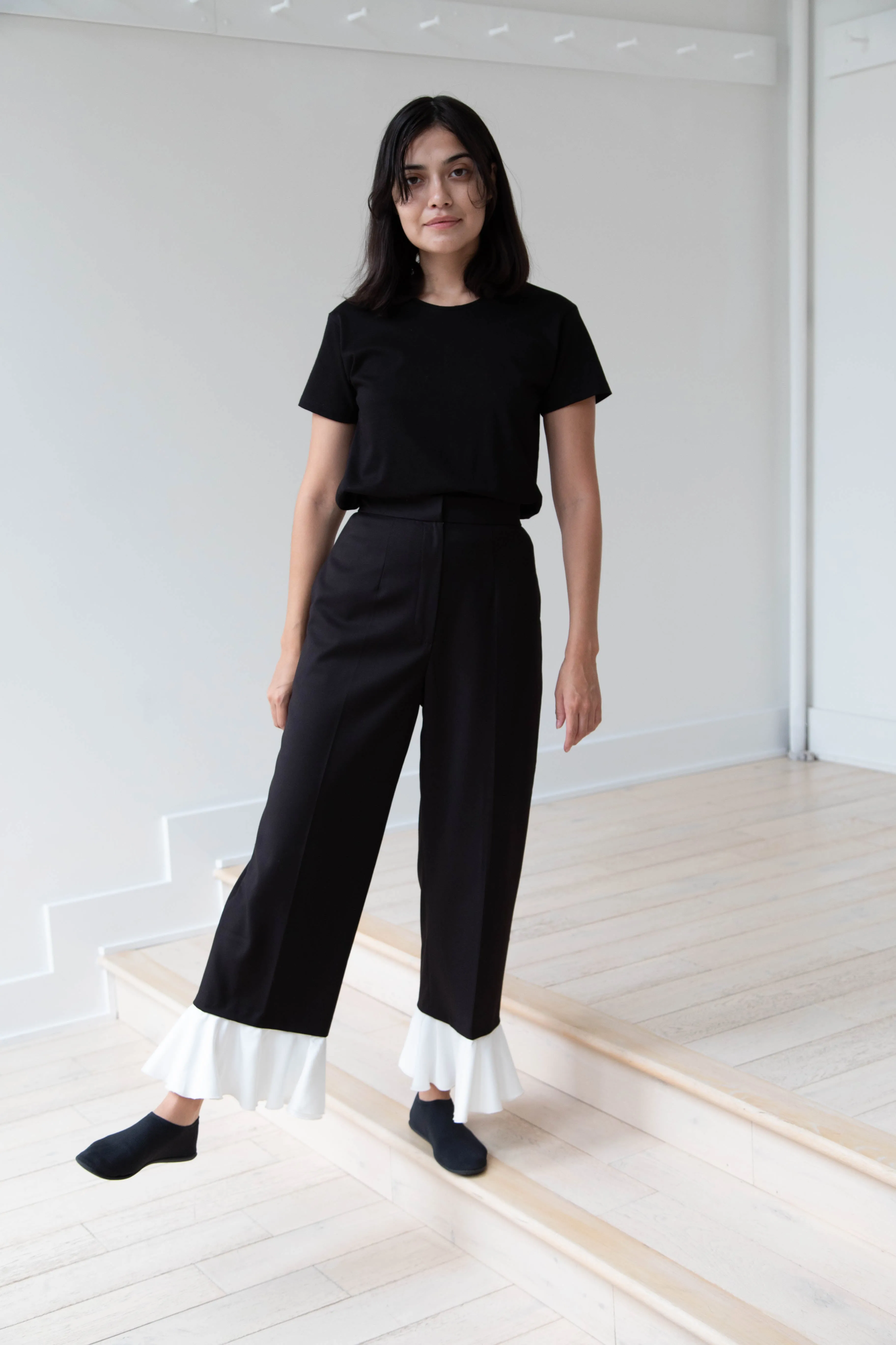 Delegan | Mateo Pants in Black