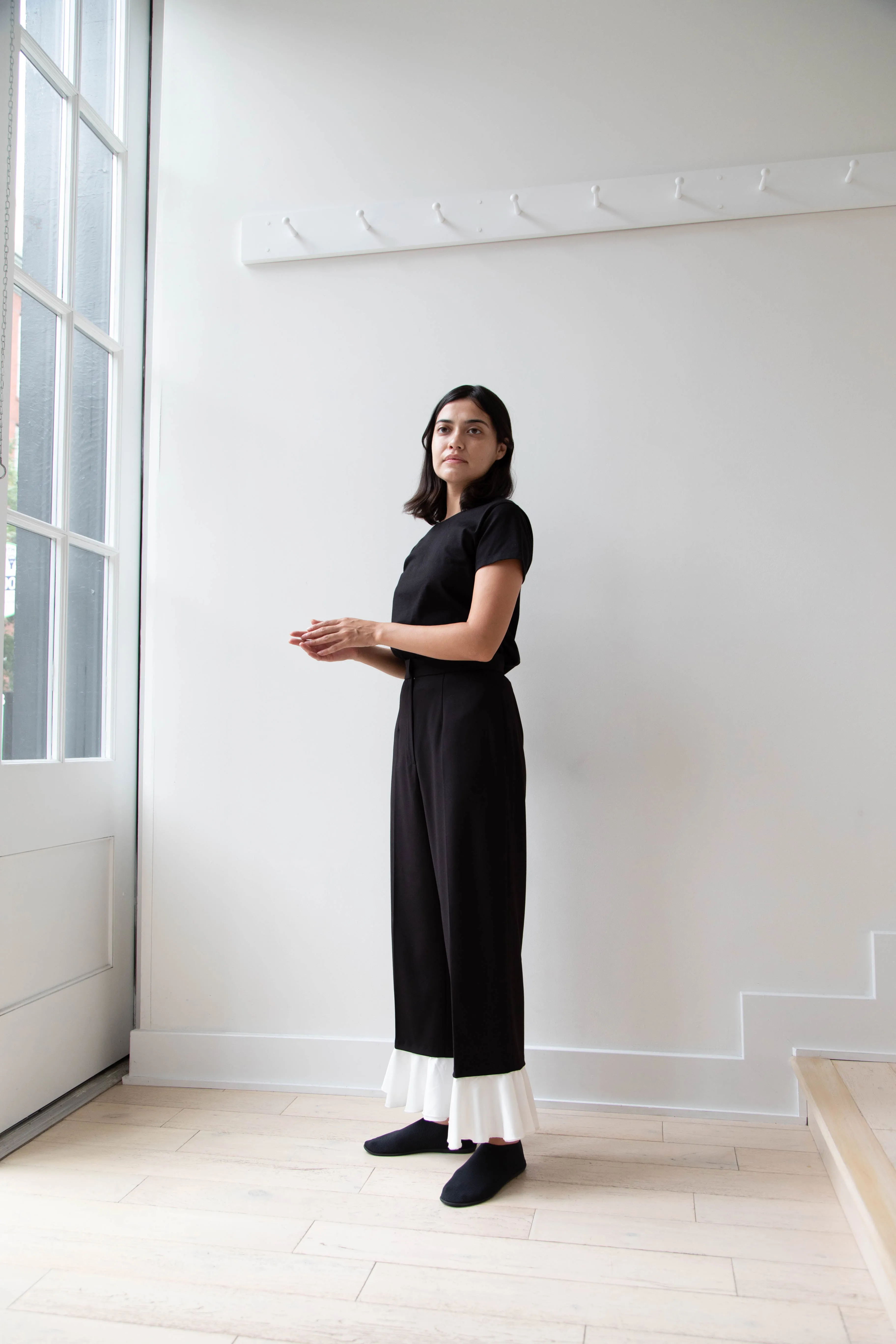 Delegan | Mateo Pants in Black