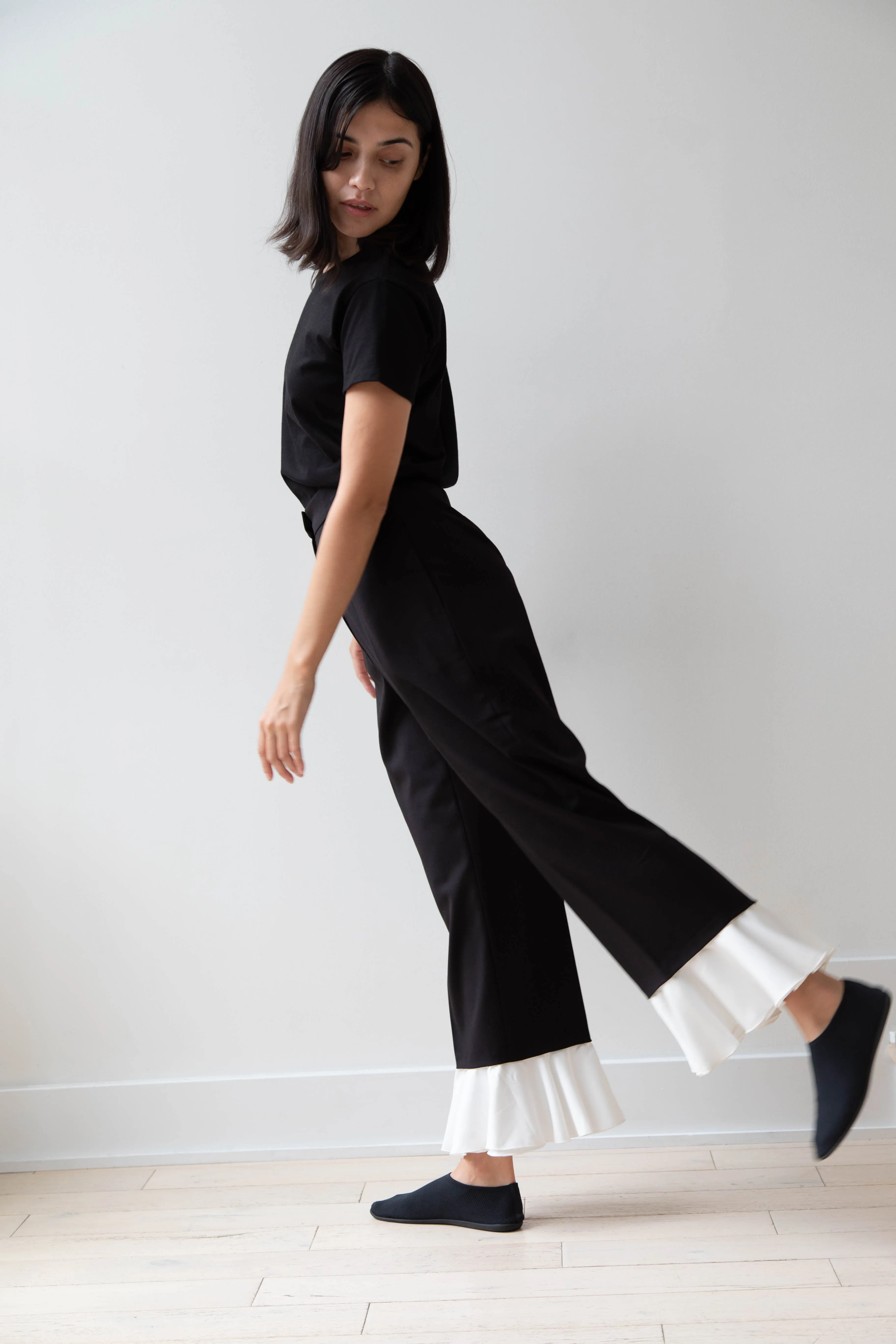 Delegan | Mateo Pants in Black
