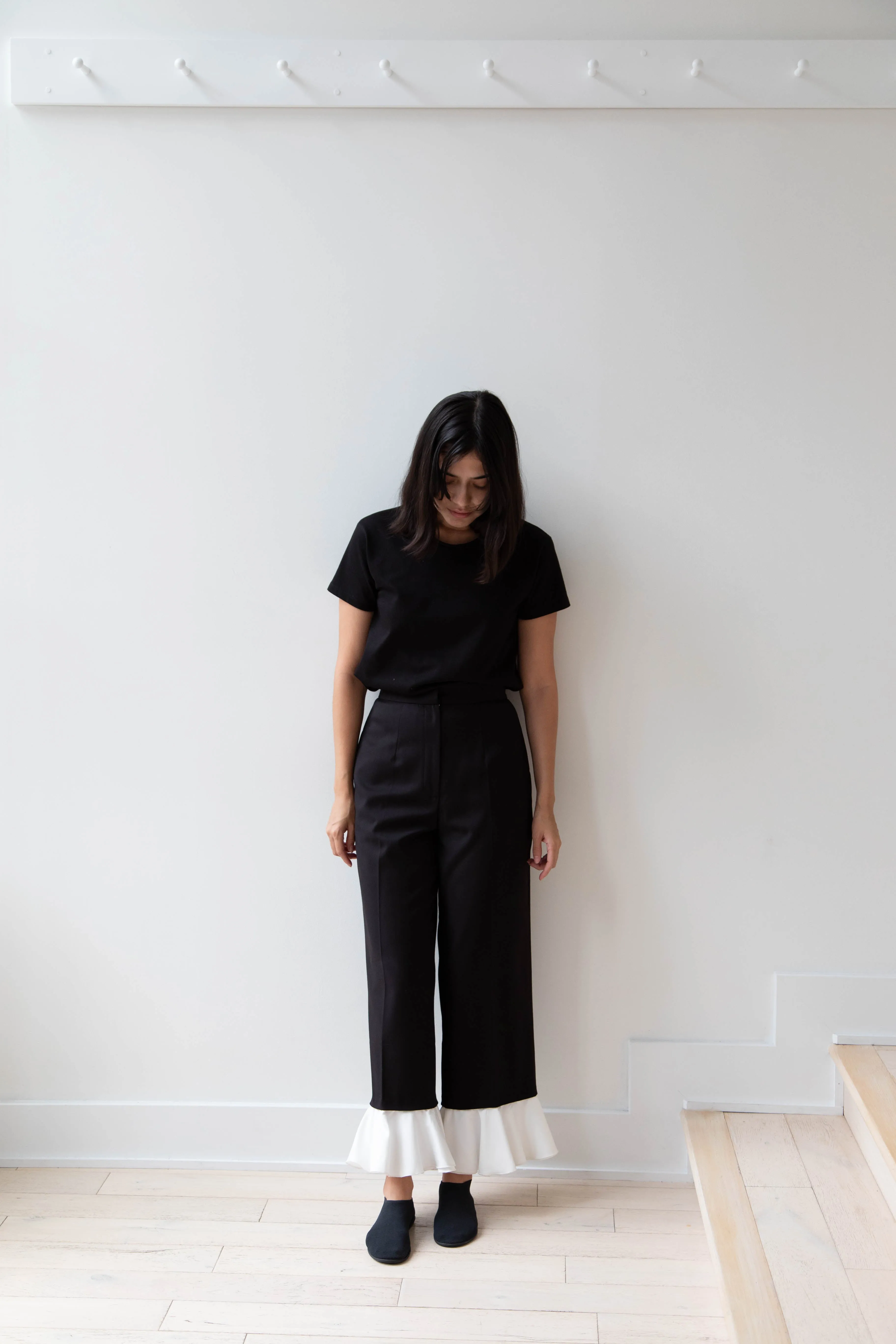 Delegan | Mateo Pants in Black