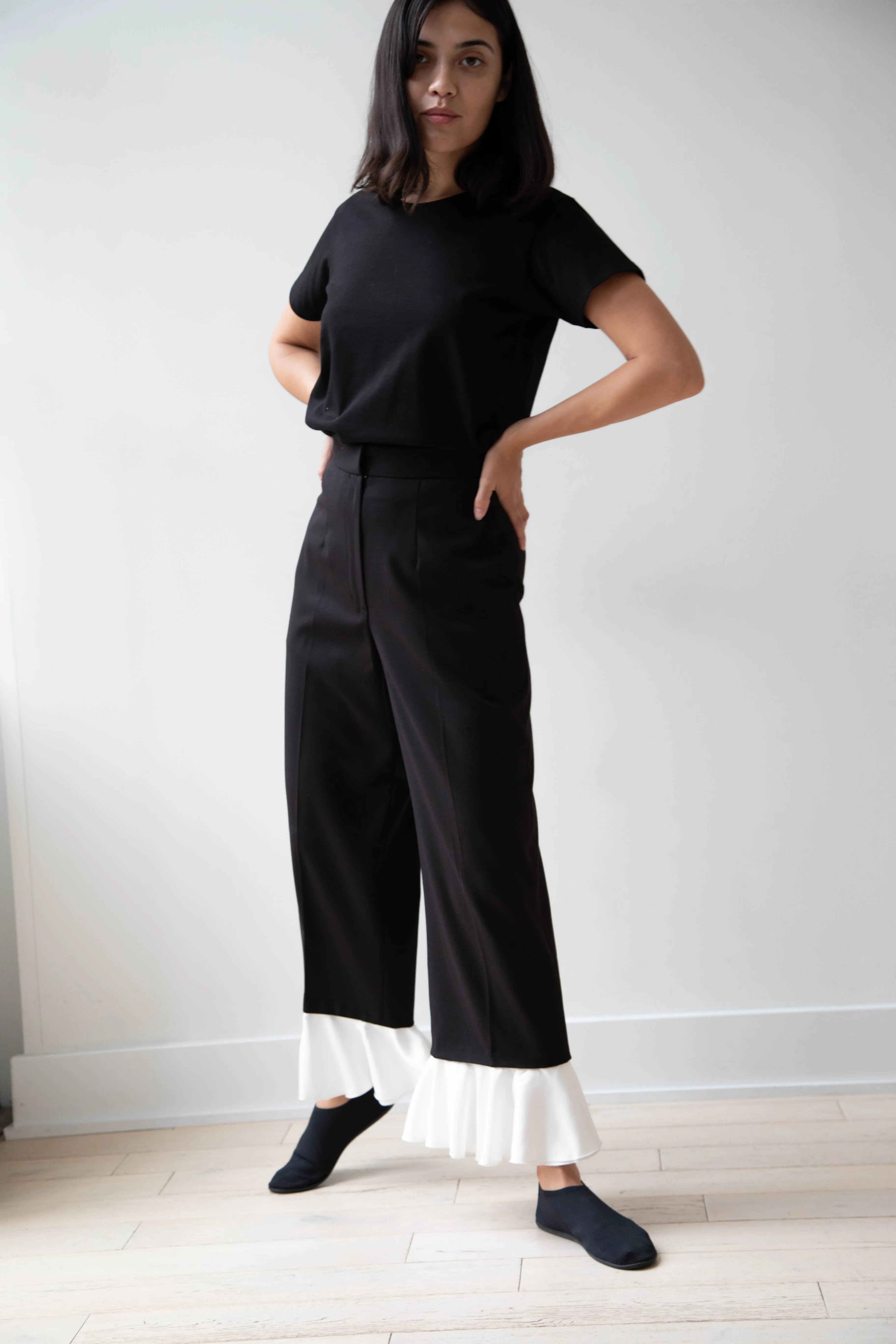 Delegan | Mateo Pants in Black