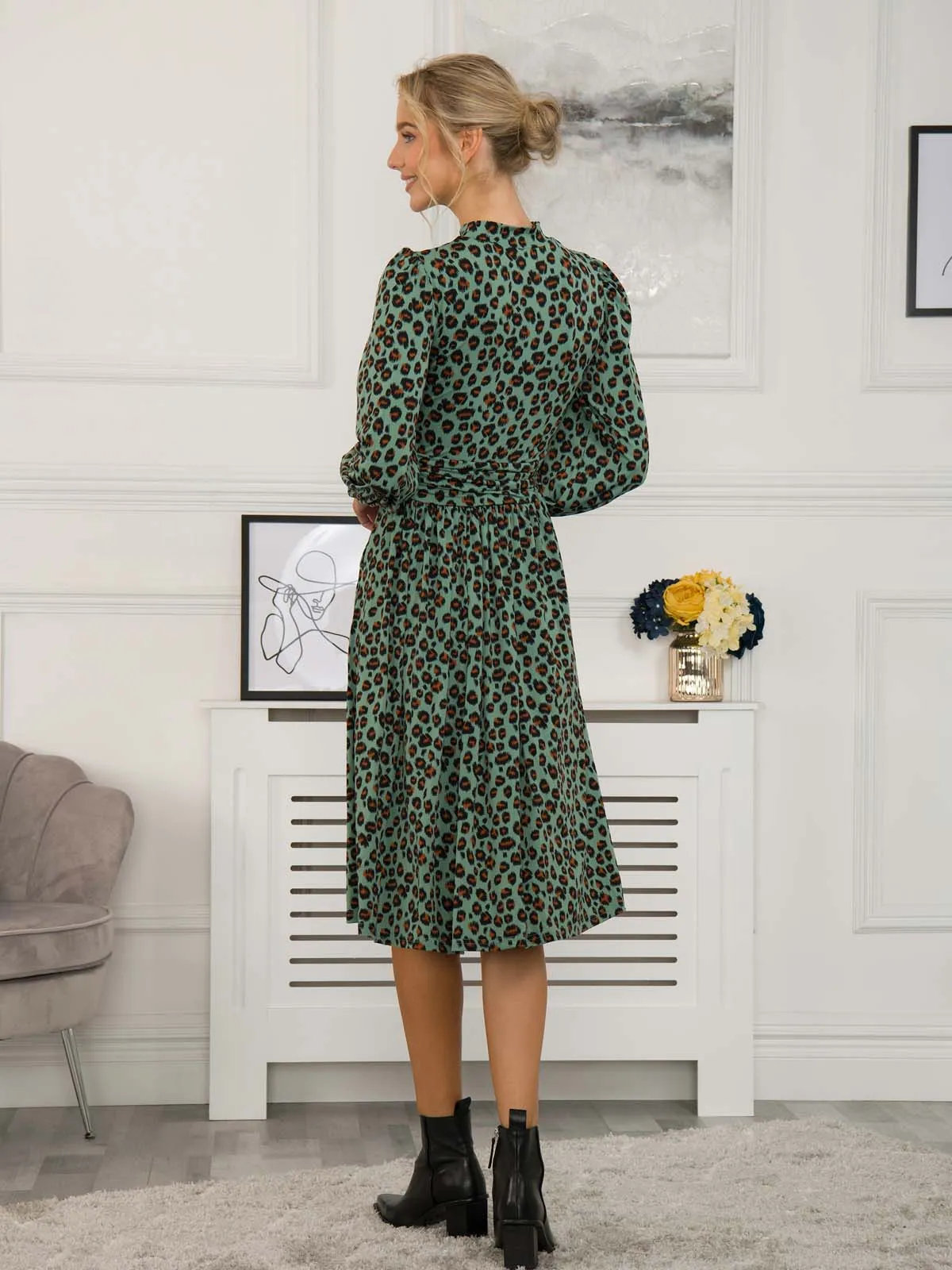 Jolie Moi Kathryn Long Sleeve Midi Dress, Green Animal