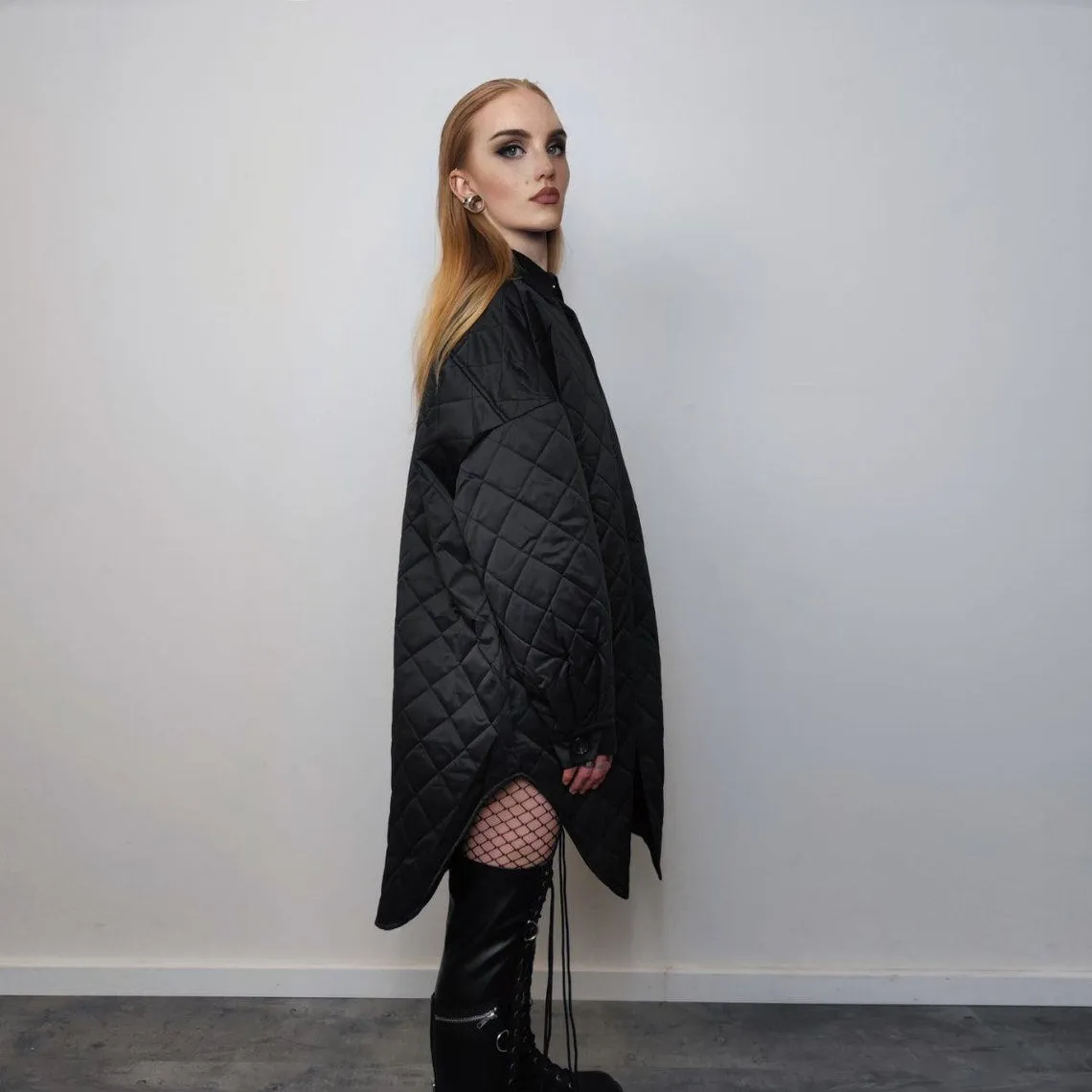 Oversize quilted puffer jacket thin Gothic windbreaker curved gorpcore rain coat checked utility bomber going out coat catwalk jacket black