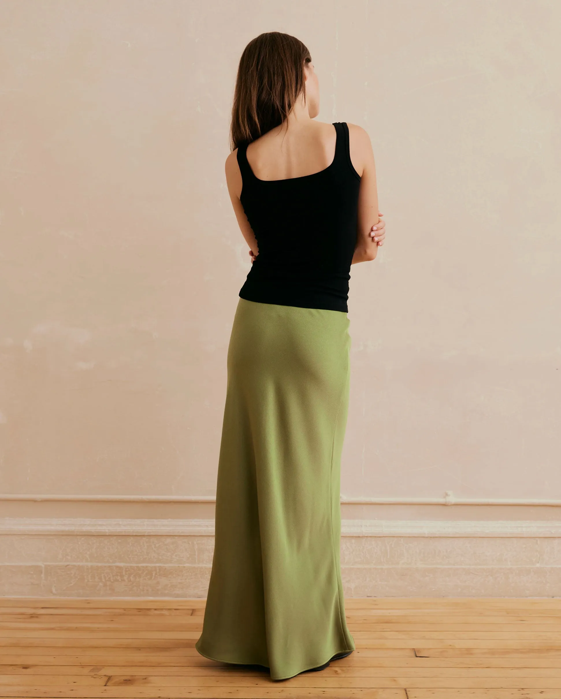 PUDDLE SKIRT / MATCHA