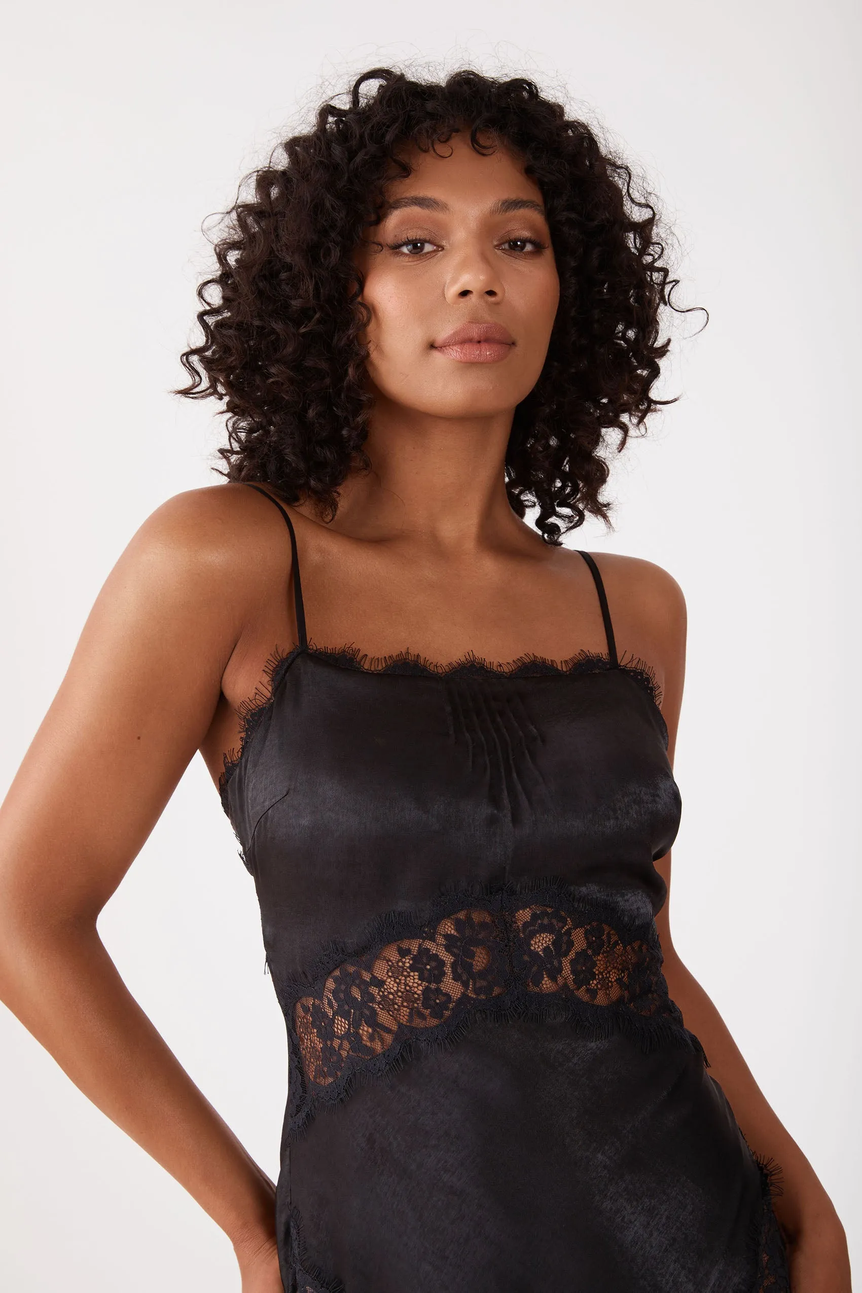 San Sloane Evera Lace Dress