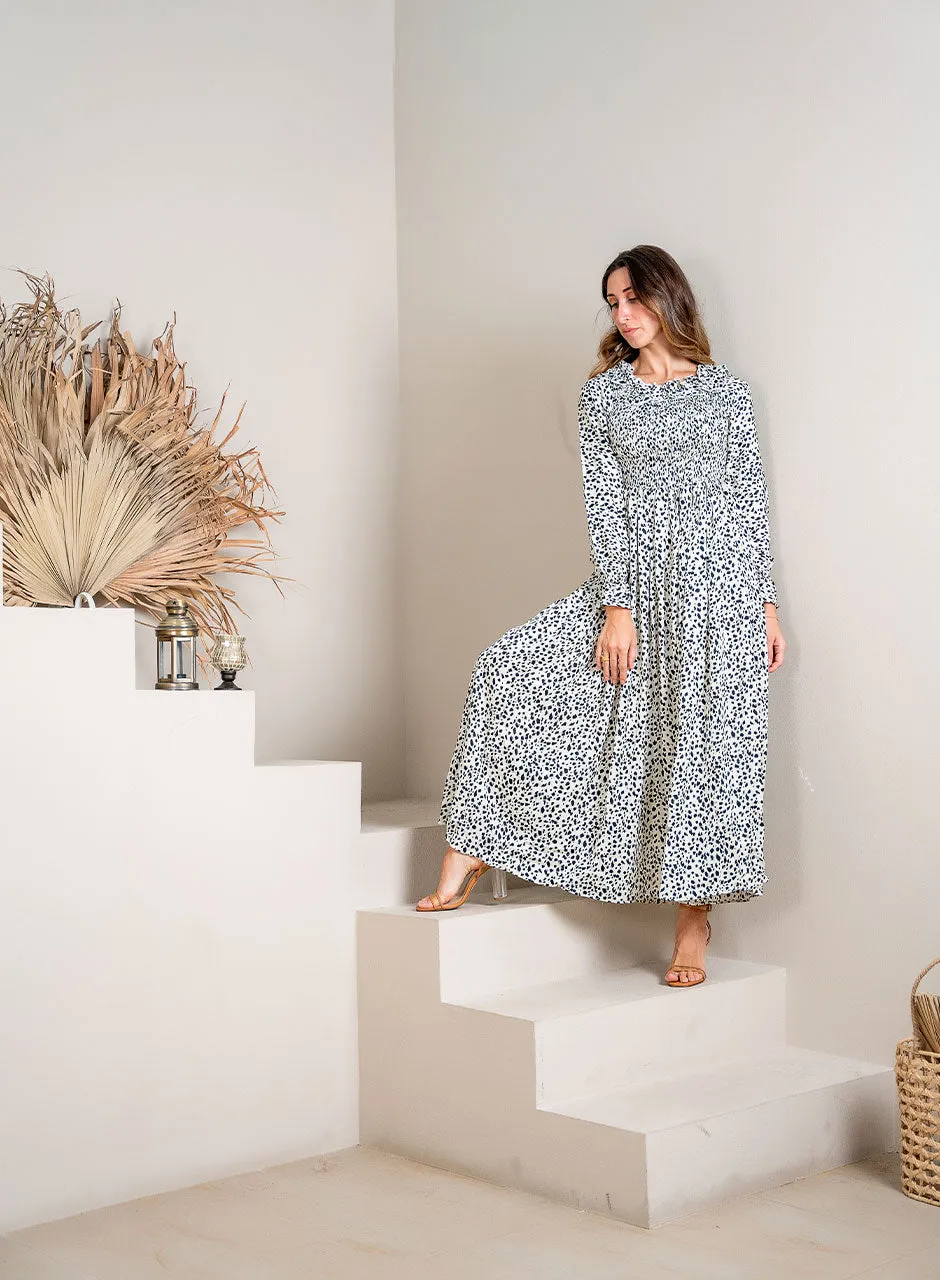 White Maxi: Bold Black Dots
