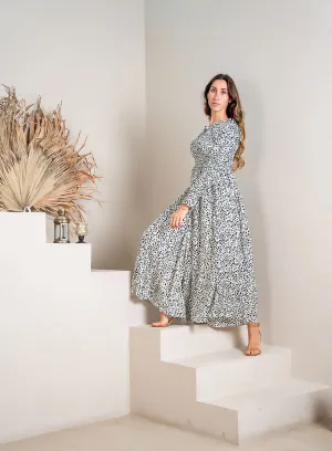 White Maxi: Bold Black Dots