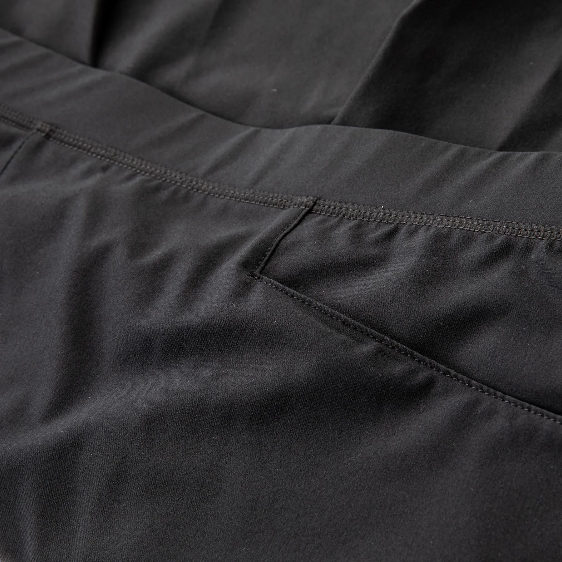 Womens 15 Inch Performance Pleated Skort Polo Black - AW24